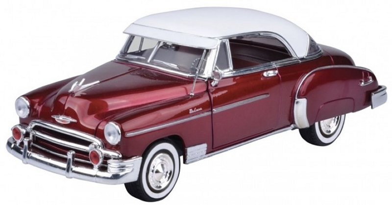 CHEVROLET Bel Air - 1950 - redmetallic / white - MotorMax 1:18