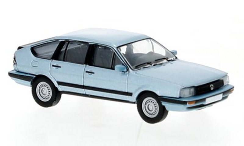 VW Volkswagen Passat B2 - 1985 - bluemetallic - PCX87 1:87