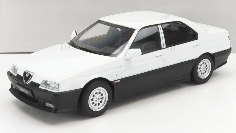 ALFA ROMEO 164 Q4 - 1994 - white - Triple9 1:18