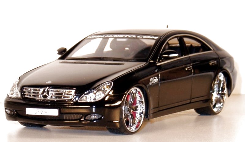 MB Mercedes Benz CLS - blackmetallic - Maisto 1:18