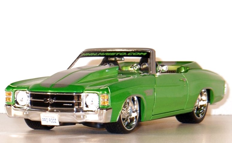 CHEVROLET Chevelle SS 454 - 1971 - greenmetallic - Maisto 1:18