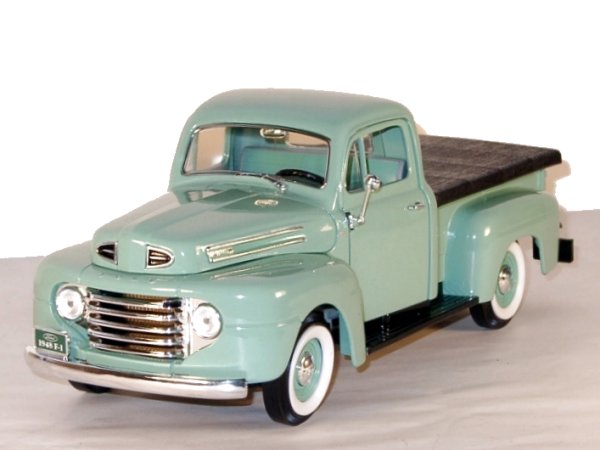 FORD F-1 Pick up - 1948 - green - Lucky Die Cast 1:18