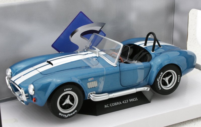 SHELBY AC Cobra 427 MkII - 1965 - bluemetallic - SOLIDO 1:18