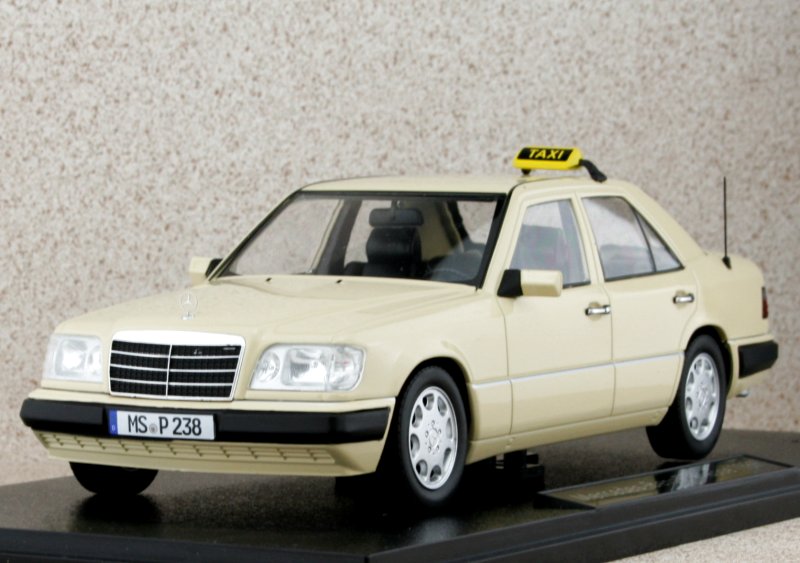 MB Mercedes Benz E - Klasse - W124 - 1989 - Taxi Cab - iScale 1:18