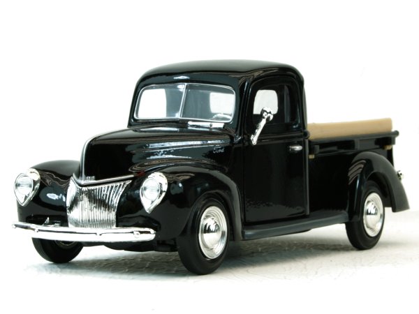 FORD Pick up - 1940 - black - MotorMax 1:24