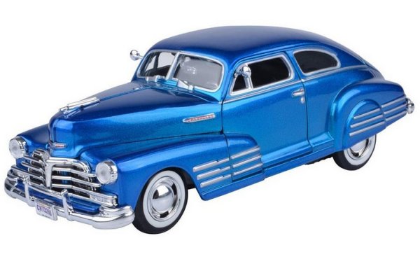 CHEVROLET Aerosedan Fleetline - 1948 - bluemetallic - MotorMax 1:24