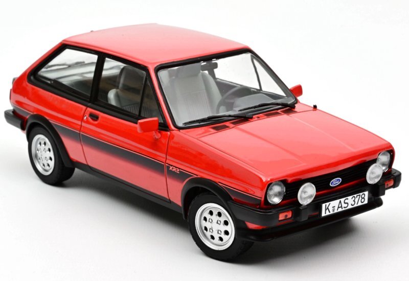 FORD Fiesta XR2 - 1981 - red / black - Norev 1:18