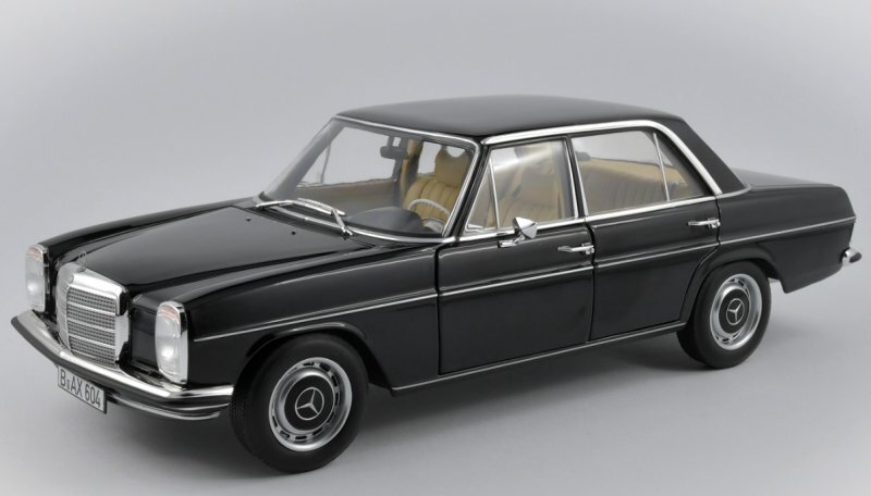 MB Mercedes Benz 200 / W115 - 1968 - black - Norev 1:18