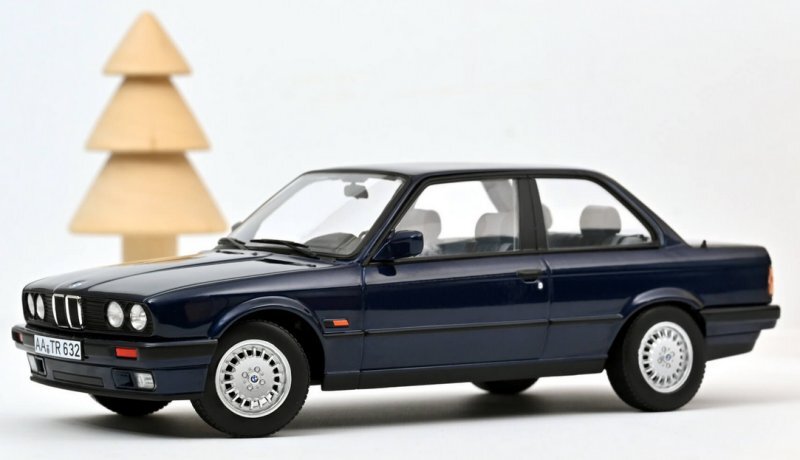 BMW 325i - 1988 - bluemetallic - Norev 1:18
