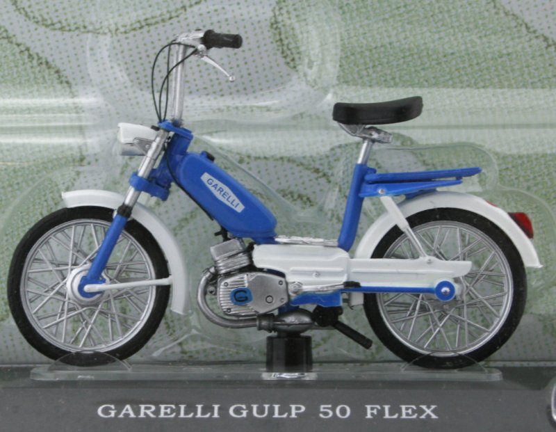GARELLI Gulp 50 Flex - blue / white - Atlas 1:18