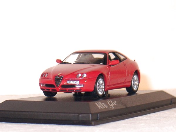 ALFA ROMEO GTV - 2003 - red - Norev 1:43