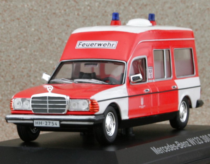 Miniature NOREV 1/43 Mercedes W123 Break Ambulance - N°257, Très Bon état Avec Boîte