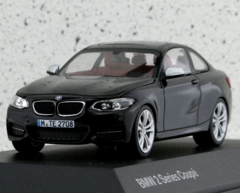 BMW 2 er Series Coupe - black - Kyosho 1:43
