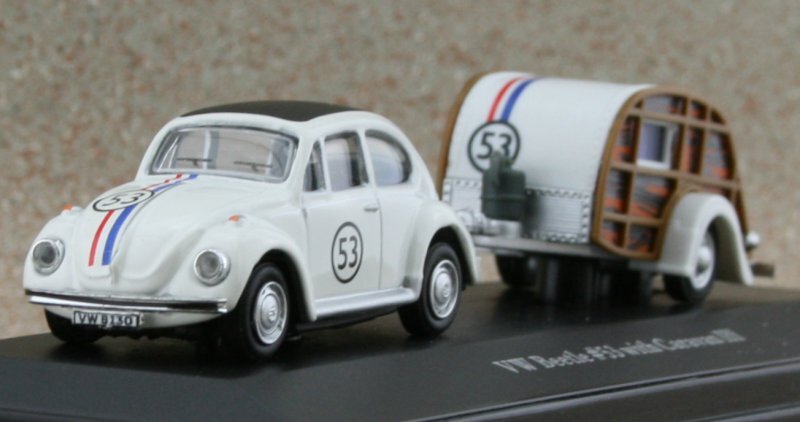 VW Volkswagen Käfer / Beetle mit Wohnwagen / Camper - #53 - Cararama 1:72
