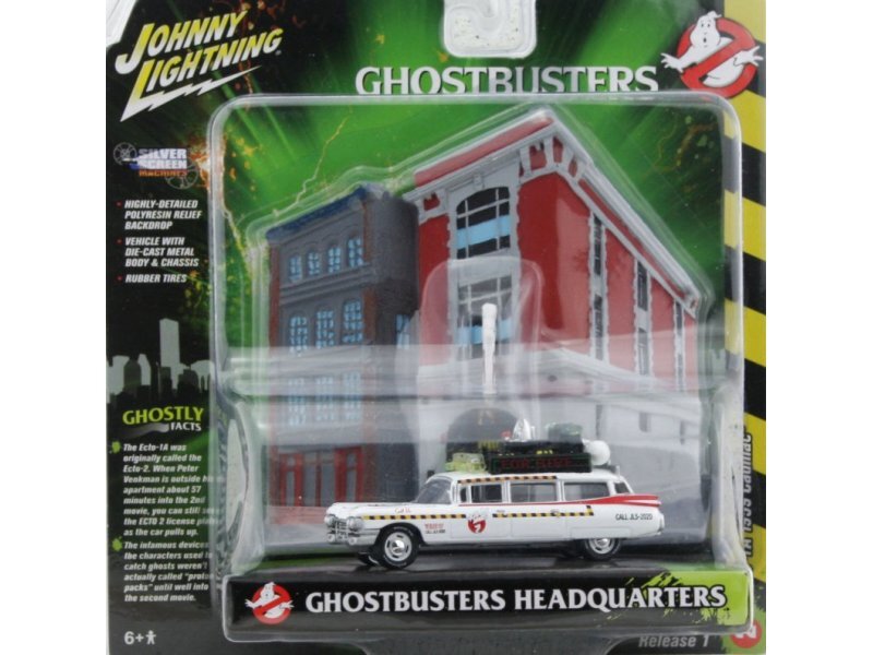 CADILLAC Ghostbusters Ecto-1A + Firehouse Headquarters - Johnny Lightning 1:64