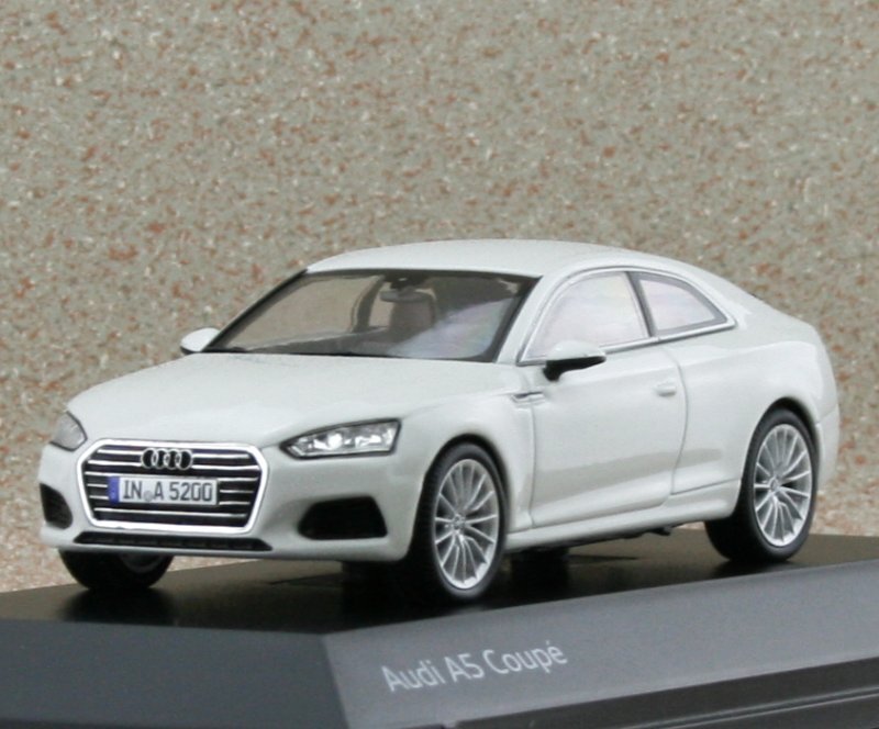 AUDI A5 Coupe - Glacier white - AUDI Dealer 1:43