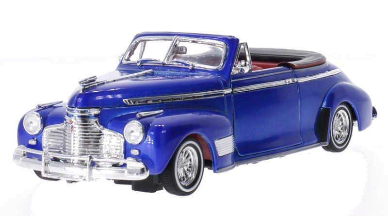 CHEVROLET Special DeLuxe - Hot Rider - 1941 - bluemetallic - WELLY 1:24