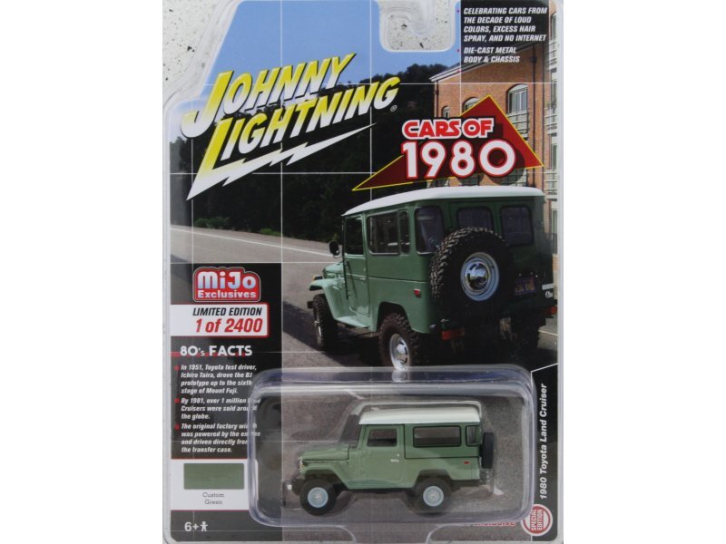 TOYOTA Land Cruiser - 1980 - green / white - Johnny Lightning 1:64