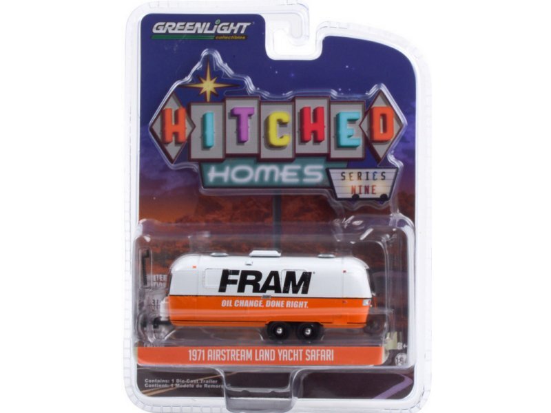 AIRSTREAM Land Yacht Safari - FRAM - 1971 - orange / white - Greenlight 1:64