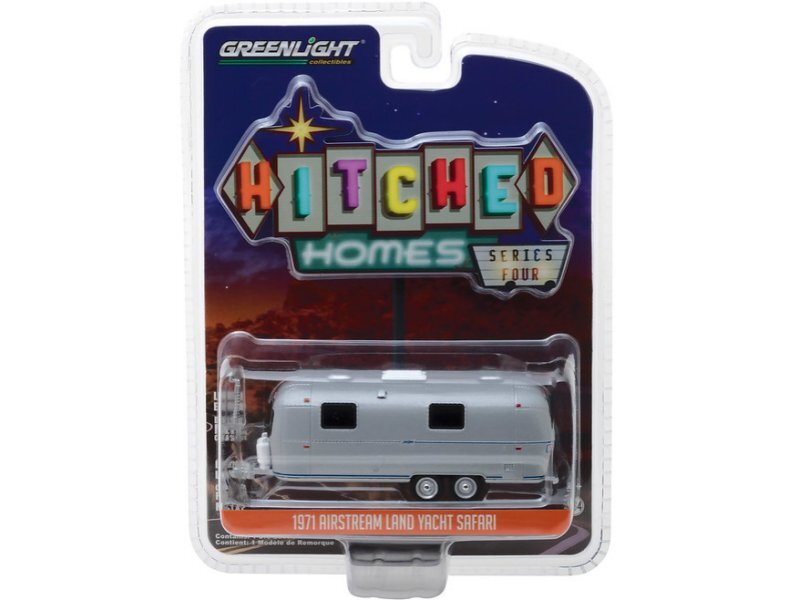 AIRSTREAM Land Yacht Safari / Camper Trailer - 1971 - silver - Greenlight 1:64