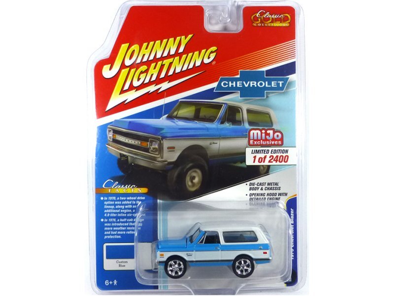 CHEVROLET Blazer - 1970 - blue / white - Johnny Lightning 1:64