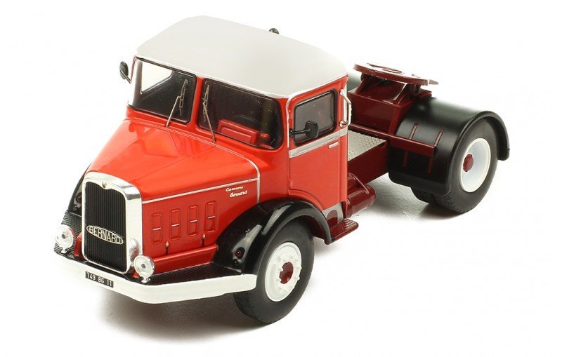 BERNARD 150 MB - 1951 - red / white - IXO 1:43